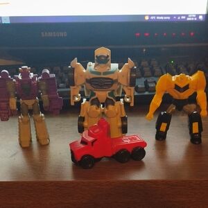 Transformers Toy Lot - Bumblebee, Optimus Prime, Megatron & Transforming Drift